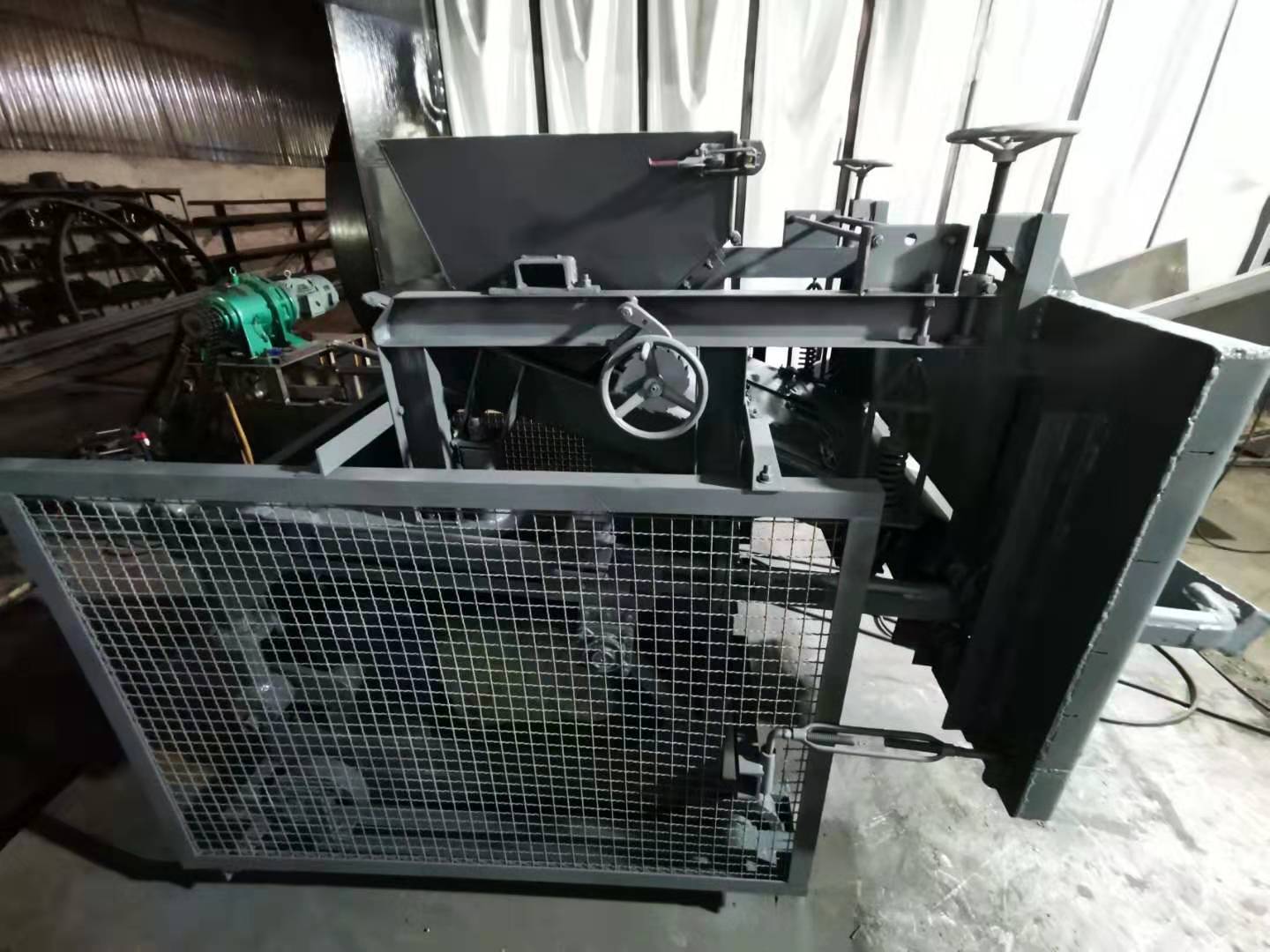 北京双加料摆动式加料机